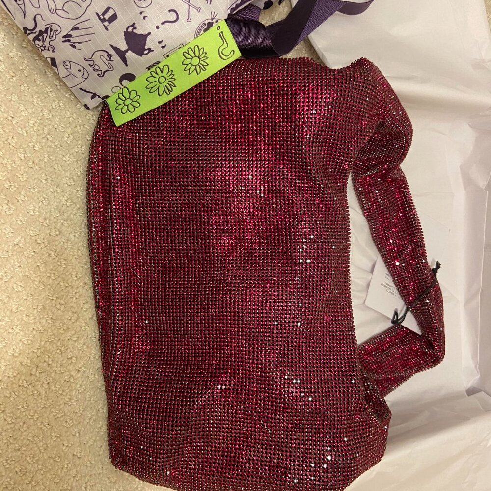 EXTREMELY RARE-CHERRY RED KARA HANDBAG - Picture 3 of 6